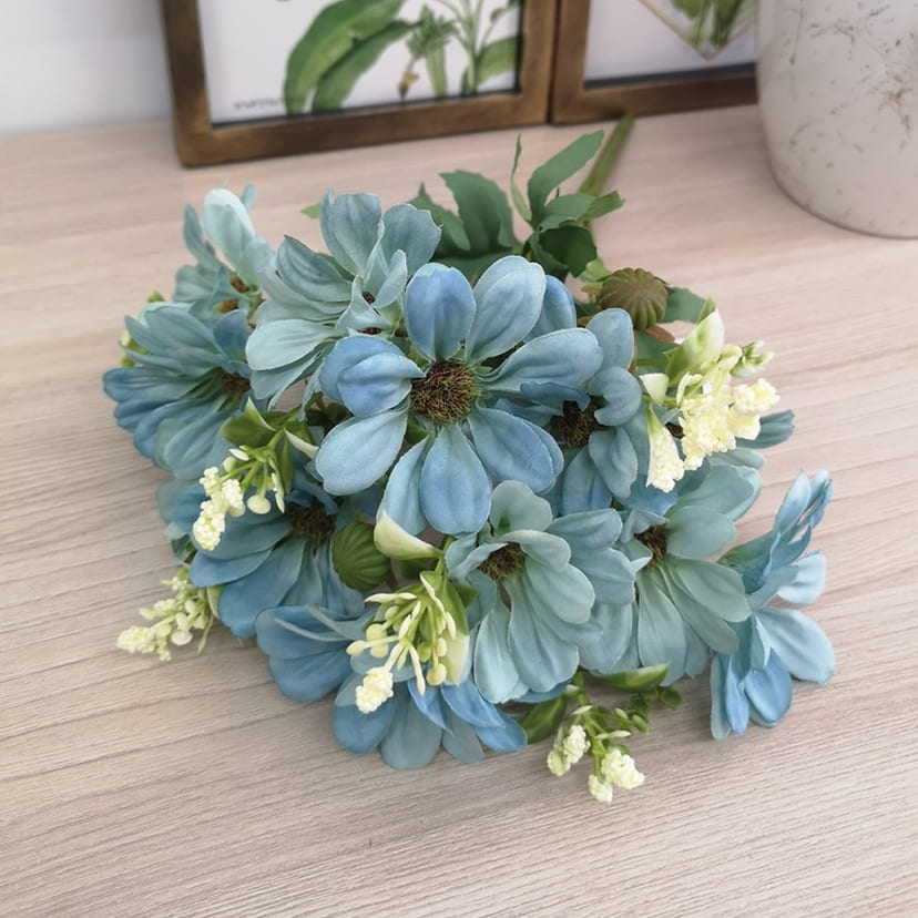 Искусственные цветы в Набережных Челнах | Цветы искусственные «Ромашки с бутонами», голубые, букет